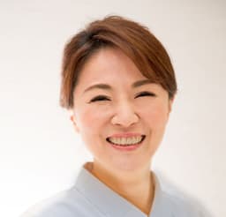 山本 典子