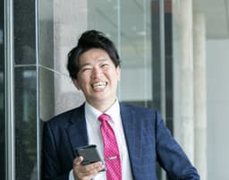 越智　宏（おち　ひろし）