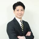 靍田 成修