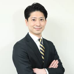 靍田 成修