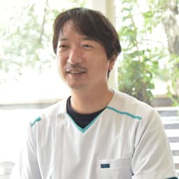 村川 達也